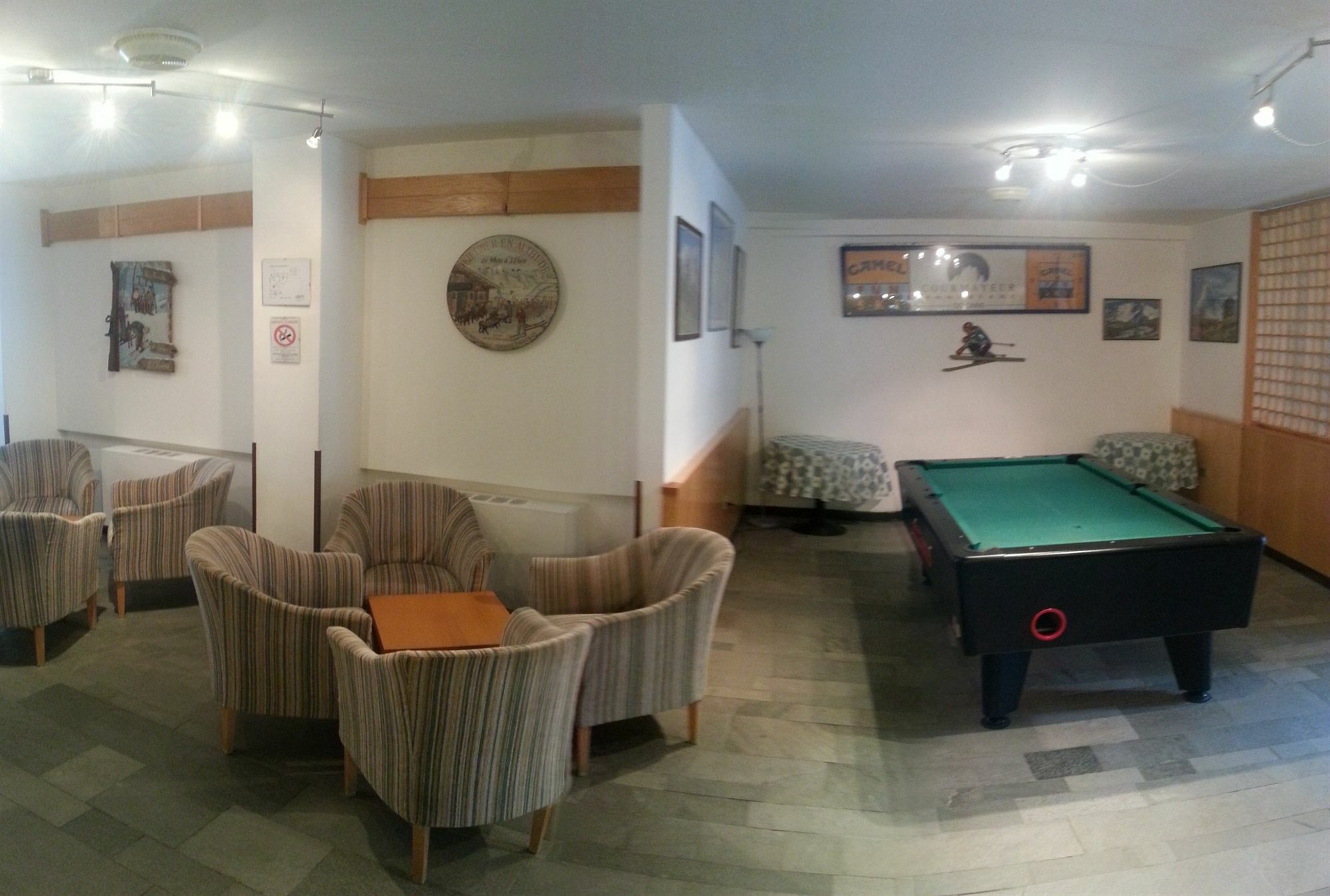 Hotel De La Telecabine Courmayeur Eksteriør bilde